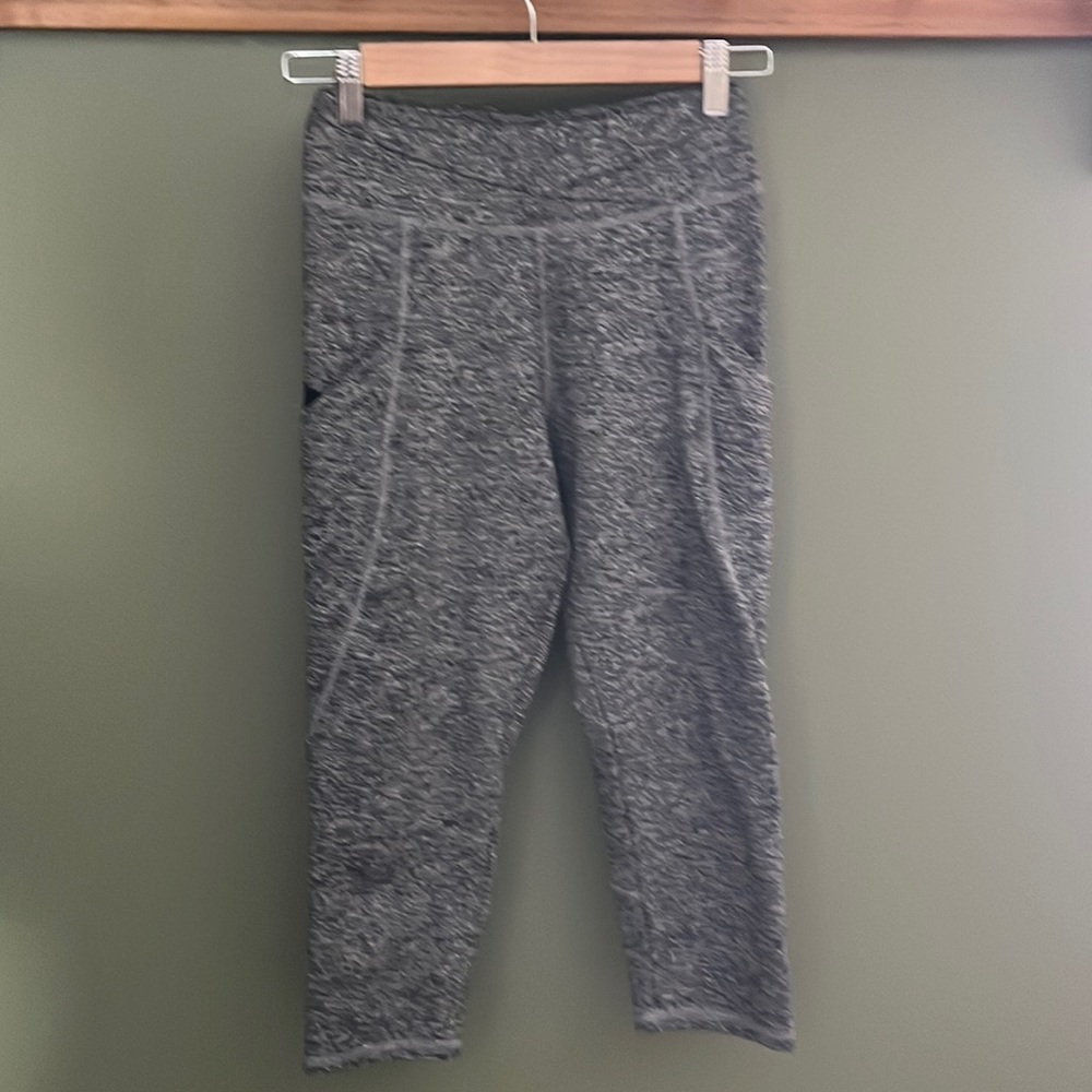 Always Capri leggings